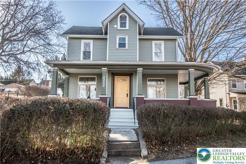 Photo of 2322 N Lehigh Avenue, Whitehall, PA 18052 (MLS # 769665)