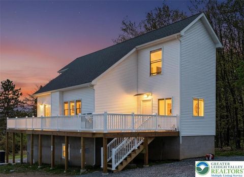 Photo of 2 Elm Street, Mount Pocono Boro, PA 18344 (MLS # 776950)