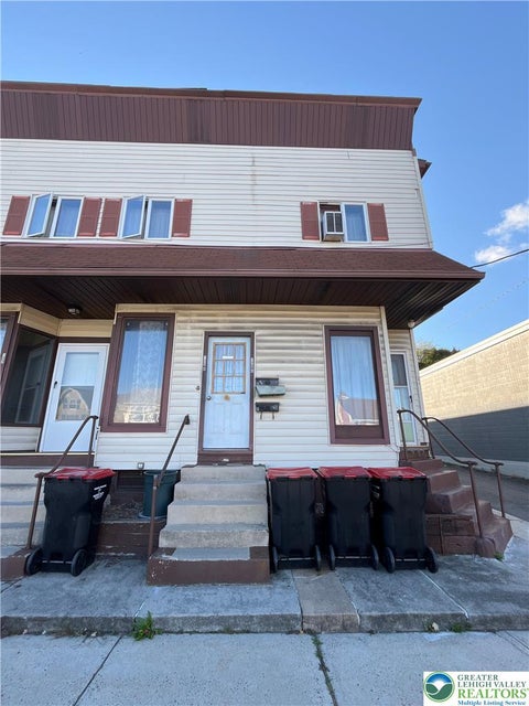 Apartment For Rent - 120 S 2nd Street #D<br/> Lehighton Boro, PA 18235