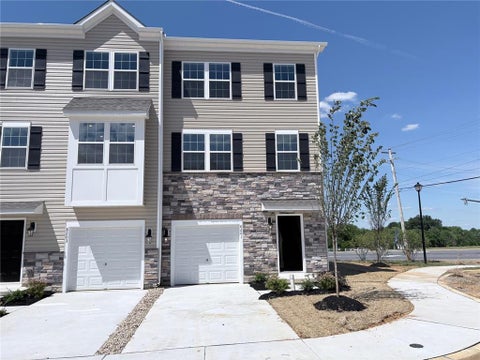 Photo of 8201 Alexander Ct, Macungie, PA 18031 (MLS # 778953)