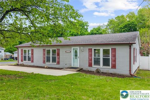 Photo of 1235 E Main Street, Union Twp, PA 19518 (MLS # 776040)