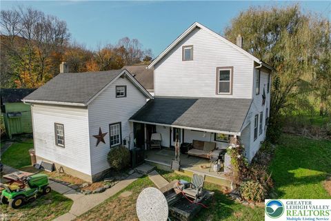 Photo of 3479 Mango Drive, Lehigh Twp, PA 18038 (MLS # 767972)