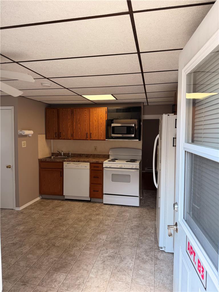 60 E North Street B2
