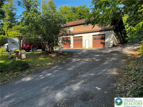 Photo for 2936 Mountain Road