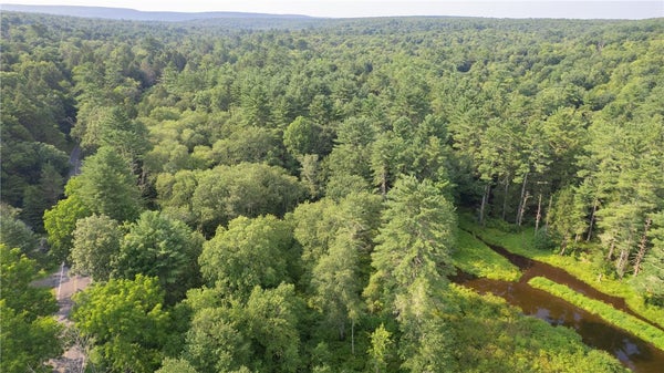 590 CRANBERRY CREEK RD, PARADISE VLY, PA 18326 - Image b17fb4e8f756de036ee8d8058fe06a5f/2777279955
