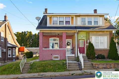 Photo of 2441 S 4th Street, Allentown, PA 18103 (MLS # 767117) Photo of 2441 S 4th Street, Allentown, PA 18103 (MLS # 767117)