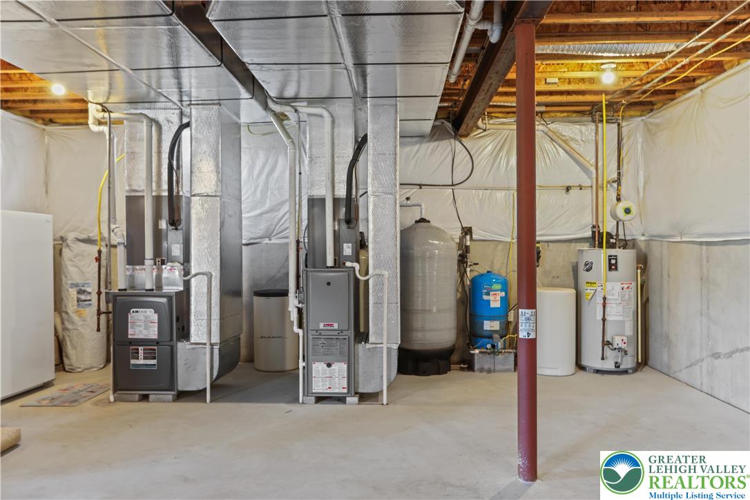 Weisenberg Twp, Pennsylvania 19530, United States, 5 Bedrooms Bedrooms, ,3 BathroomsBathrooms,Residential,Pending,188594