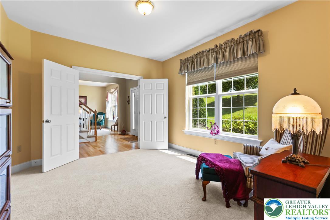 Weisenberg Twp, Pennsylvania 19530, United States, 5 Bedrooms Bedrooms, ,3 BathroomsBathrooms,Residential,Pending,188594