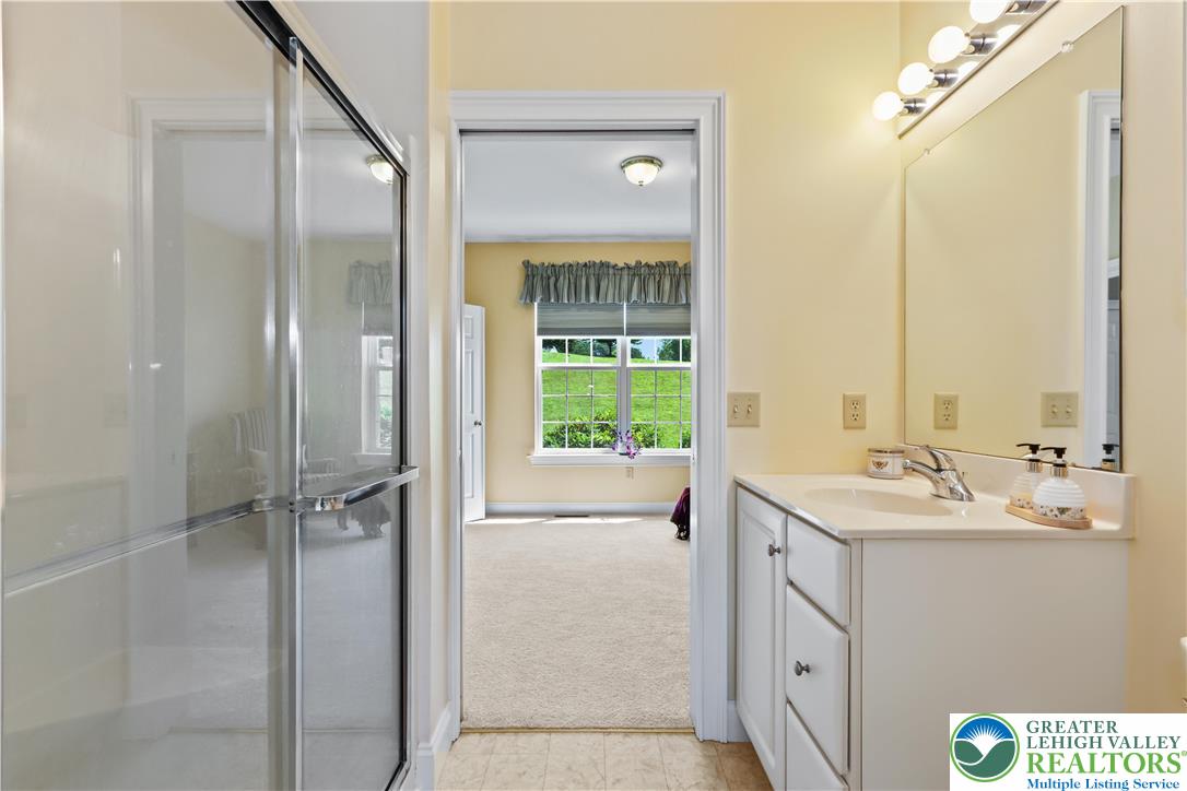 Weisenberg Twp, Pennsylvania 19530, United States, 5 Bedrooms Bedrooms, ,3 BathroomsBathrooms,Residential,Pending,188594