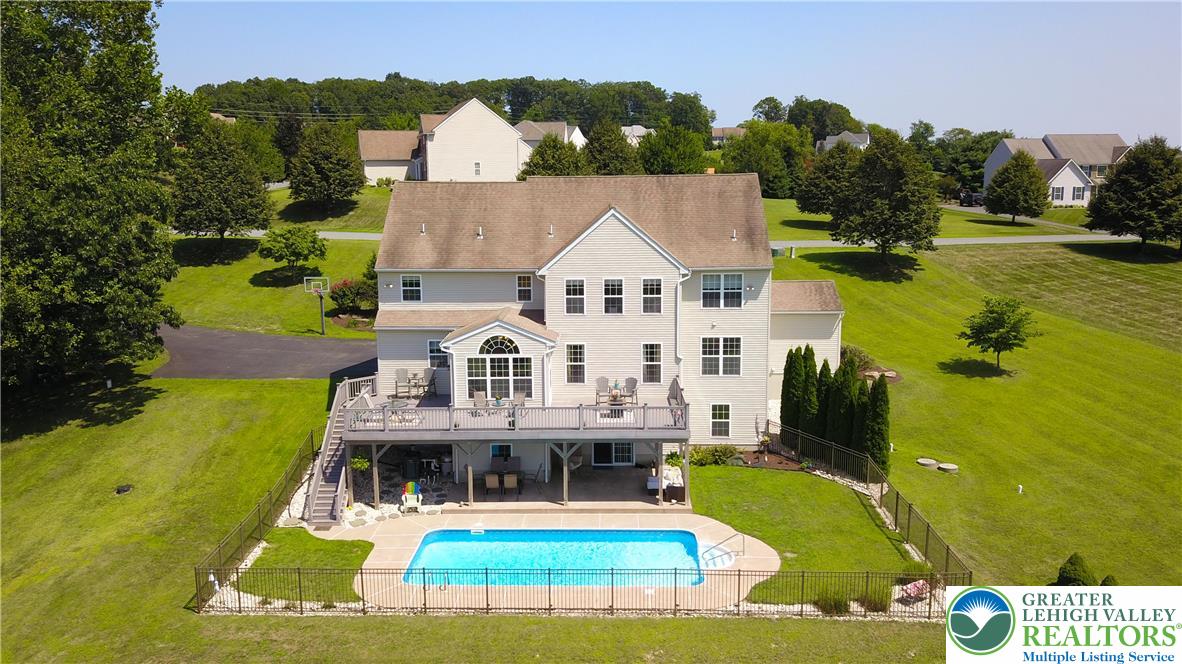 Weisenberg Twp, Pennsylvania 19530, United States, 5 Bedrooms Bedrooms, ,3 BathroomsBathrooms,Residential,Pending,188594