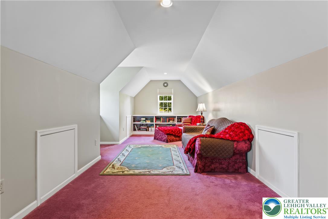 Weisenberg Twp, Pennsylvania 19530, United States, 5 Bedrooms Bedrooms, ,3 BathroomsBathrooms,Residential,Pending,188594