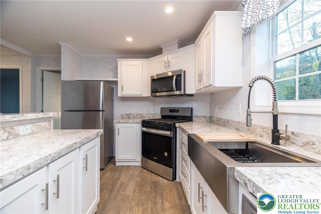 465 Royal Manor Road LOT 6