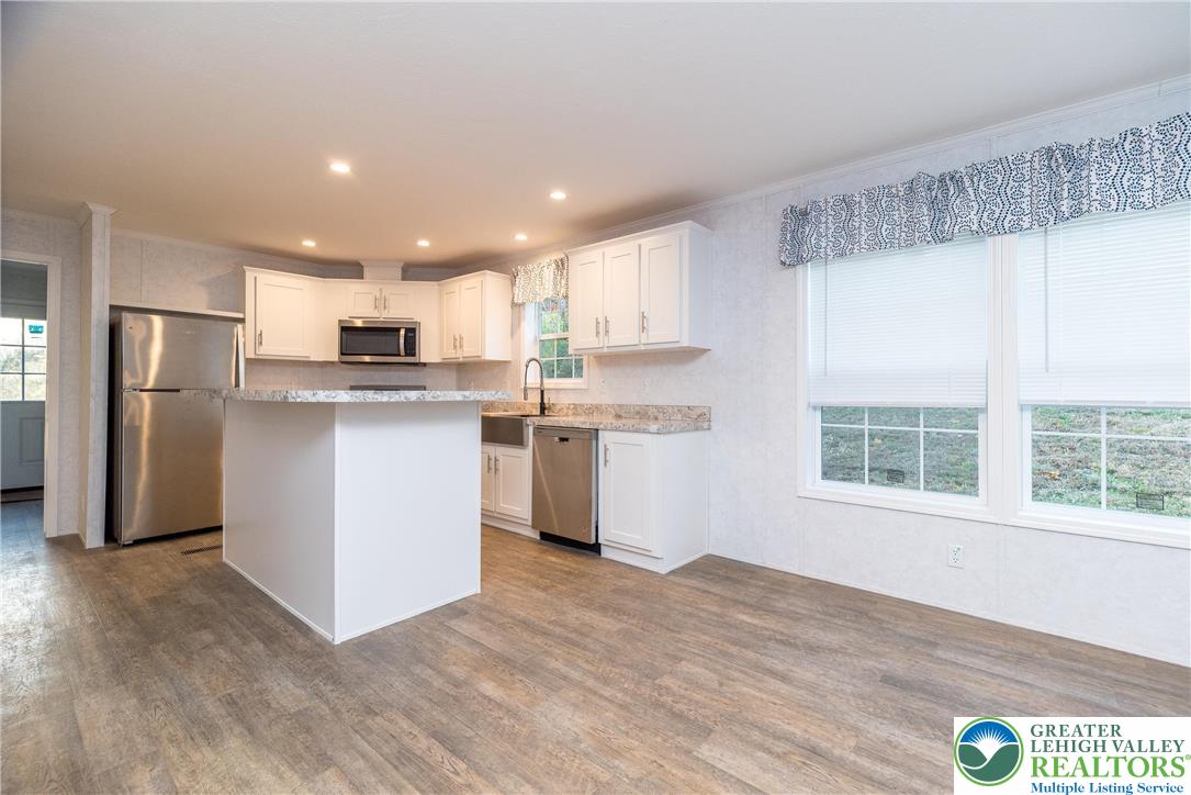 465 Royal Manor Road LOT 6