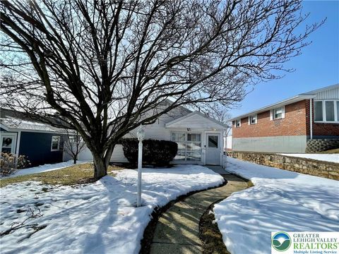 Photo of 1012 N 17th Street, Allentown, PA 18104 (MLS # 772050)