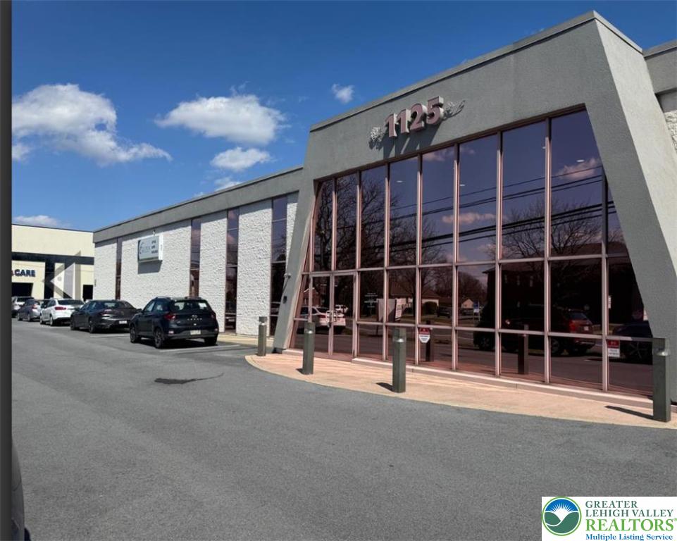 1125 S Cedar Crest Boulevard 107