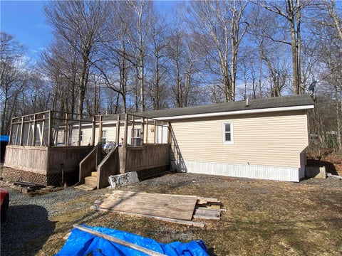 Mobile Home For Sale - 26 Smoke Signal Path<br/> Lehigh Twp, PA 18424