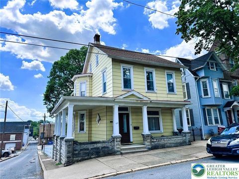 Photo of 520 2nd Street, Catasauqua Boro, PA 18032 (MLS # 766118) Photo of 520 2nd Street, Catasauqua Boro, PA 18032 (MLS # 766118)