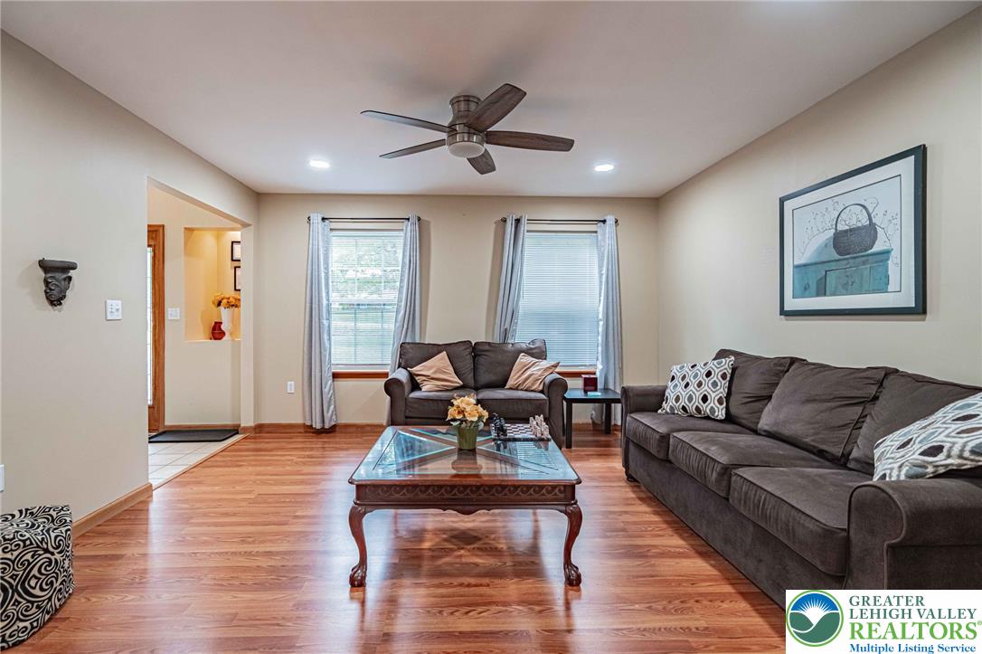 159 Winding Way