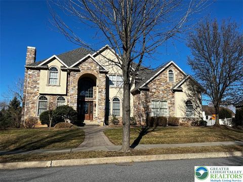 Photo of 59 Carousel Lane, Palmer Twp, PA 18045 (MLS # 768060)