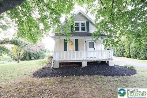 Photo of 4283 W Saucon Valley Road, Upper Saucon Twp, PA 18036 (MLS # 764659) Photo of 4283 W Saucon Valley Road, Upper Saucon Twp, PA 18036 (MLS # 764659)