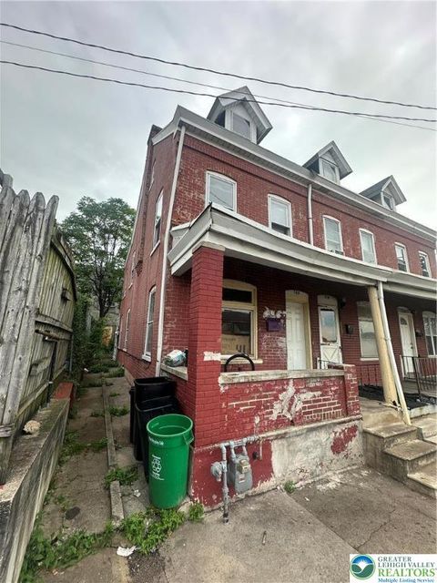 Photo of 708 N Mohr Street, Allentown, PA 18102 (MLS # 762815) Photo of 708 N Mohr Street, Allentown, PA 18102 (MLS # 762815)
