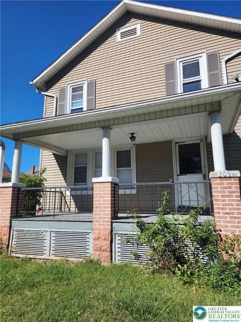 Photo of 209 Oak Street, Nazareth Boro, PA 18064 (MLS # 766961) Photo of 209 Oak Street, Nazareth Boro, PA 18064 (MLS # 766961)