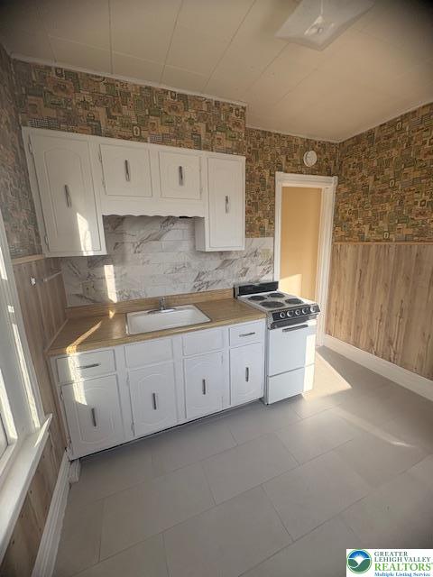 229 N West Street N 2