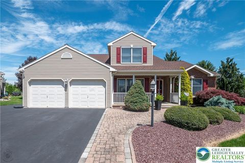 Photo of 3 Tulip Court, Easton, PA 18045 (MLS # 778053)