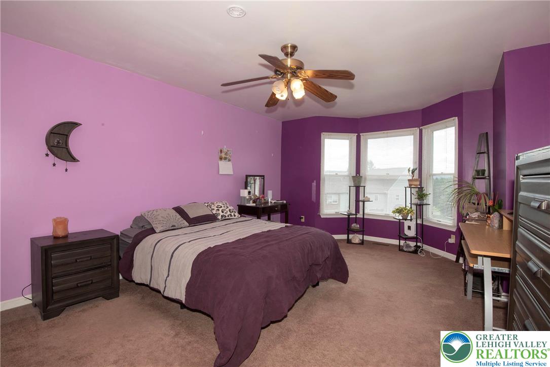 Upper Macungie Twp, Pennsylvania 18031, United States, 2 Bedrooms Bedrooms, ,3 BathroomsBathrooms,Residential,Pending,205439