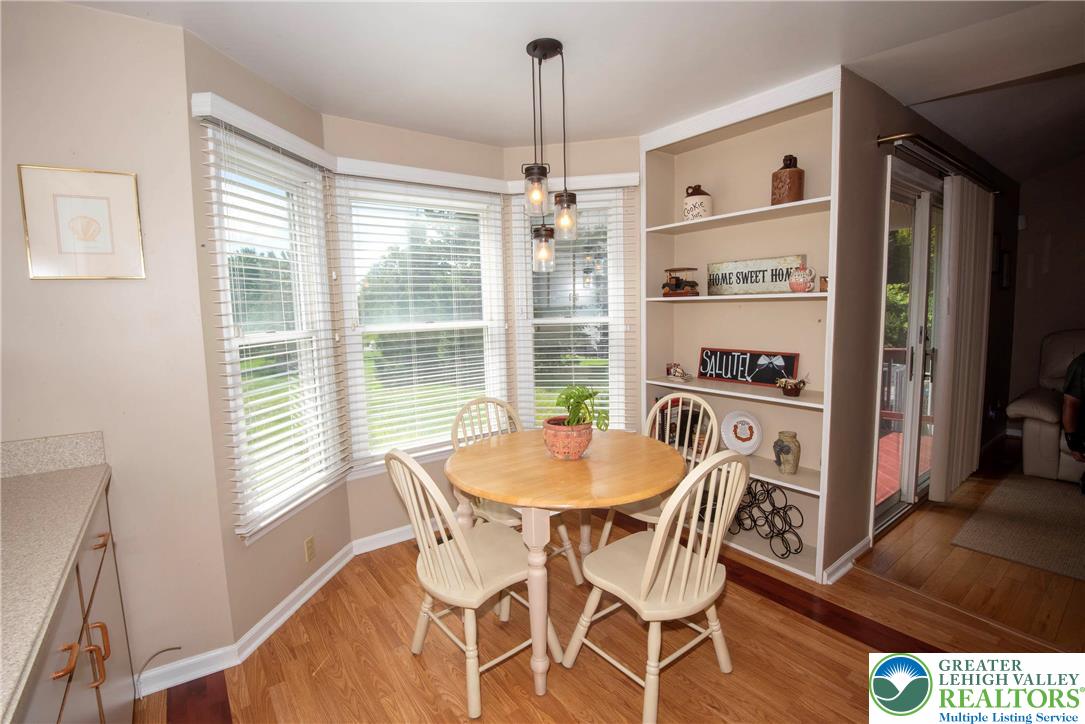 Upper Macungie Twp, Pennsylvania 18031, United States, 2 Bedrooms Bedrooms, ,3 BathroomsBathrooms,Residential,Pending,205439