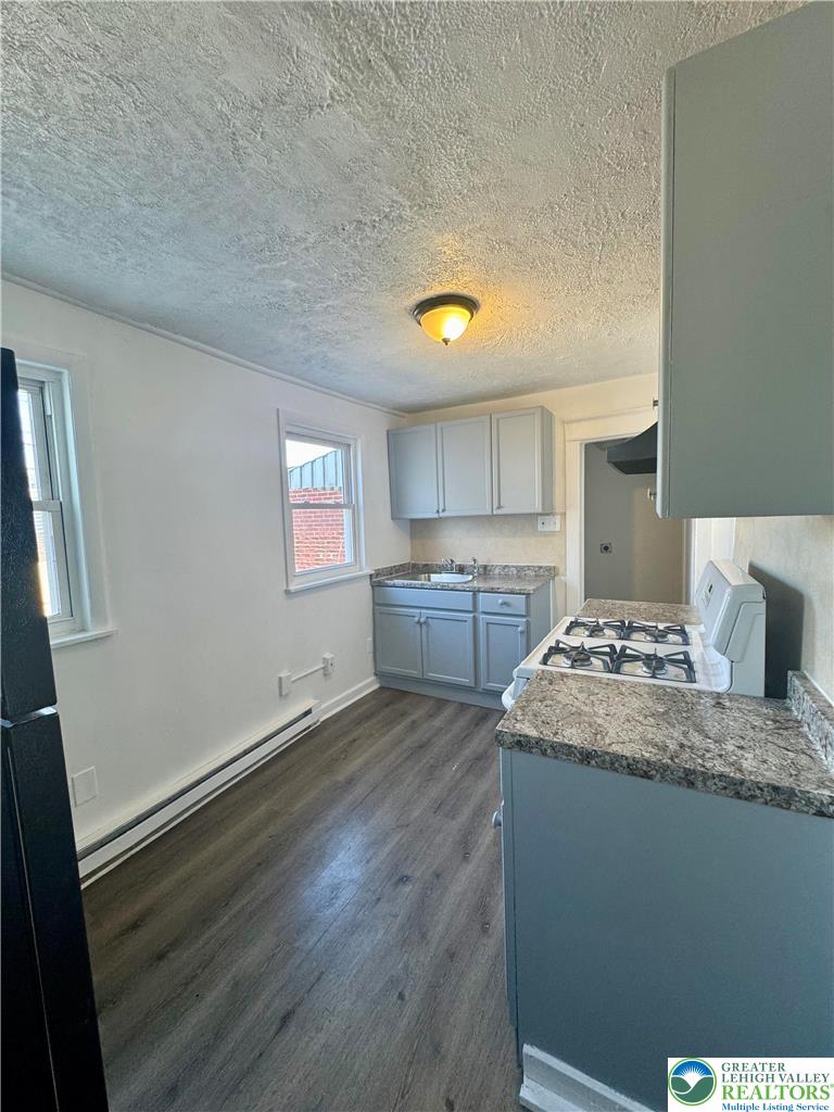 635 Lumber Street
