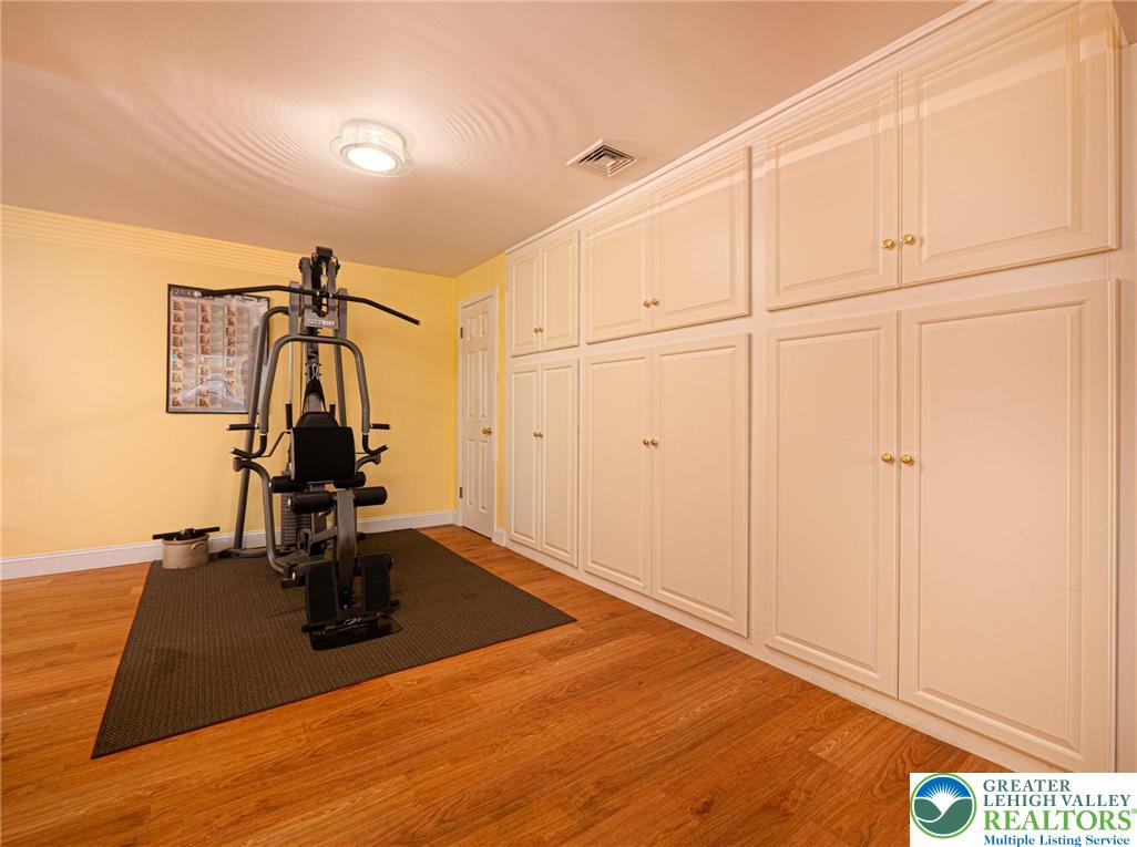 Coopersburg Boro, Pennsylvania 18036, United States, 4 Bedrooms Bedrooms, ,3 BathroomsBathrooms,Residential,Pending,183907