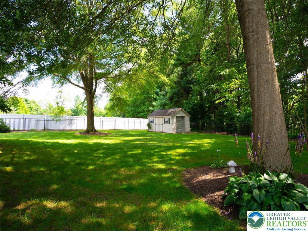 Coopersburg Boro, Pennsylvania 18036, United States, 4 Bedrooms Bedrooms, ,3 BathroomsBathrooms,Residential,Pending,183907