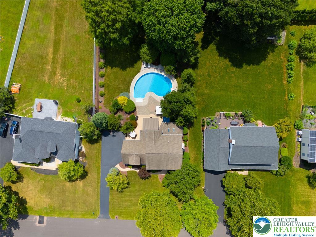 Coopersburg Boro, Pennsylvania 18036, United States, 4 Bedrooms Bedrooms, ,3 BathroomsBathrooms,Residential,Pending,183907