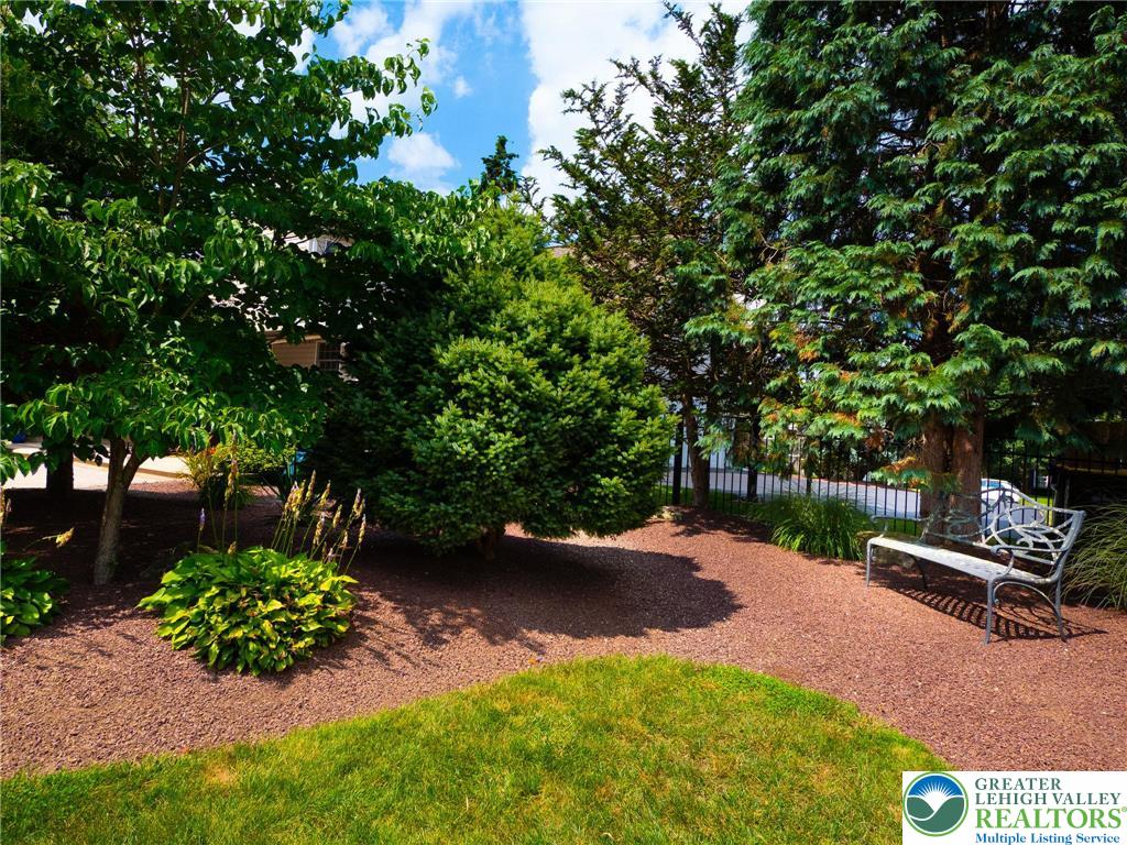 Coopersburg Boro, Pennsylvania 18036, United States, 4 Bedrooms Bedrooms, ,3 BathroomsBathrooms,Residential,Pending,183907