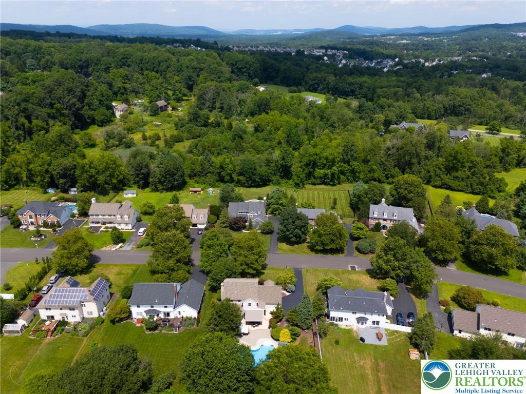 Coopersburg Boro, Pennsylvania 18036, United States, 4 Bedrooms Bedrooms, ,3 BathroomsBathrooms,Residential,Pending,183907