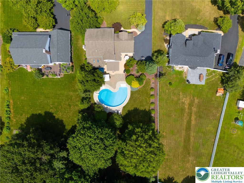 Coopersburg Boro, Pennsylvania 18036, United States, 4 Bedrooms Bedrooms, ,3 BathroomsBathrooms,Residential,Pending,183907