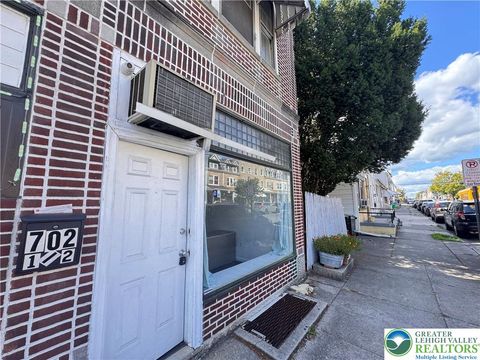 Photo of 702 8th Street #2, Allentown, PA 18102 (MLS # 763735) Photo of 702 8th Street #2, Allentown, PA 18102 (MLS # 763735)