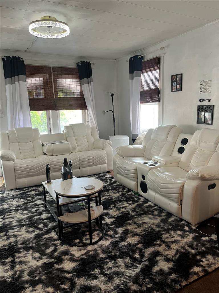 825 S 24th Street