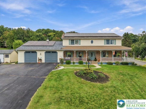 Homes For Sale - 322 W 10th Street<br/> Jim Thorpe, PA 18229