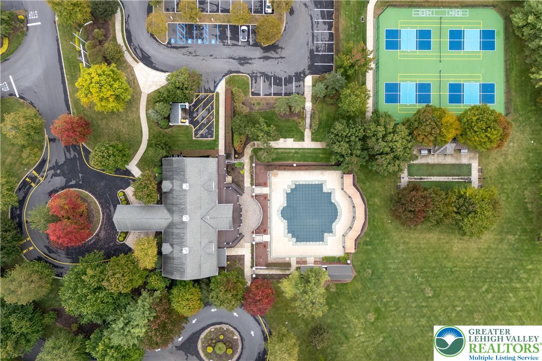 Macungie Boro, Pennsylvania 18062, United States, 2 Bedrooms Bedrooms, ,2 BathroomsBathrooms,Residential,Pending,228553