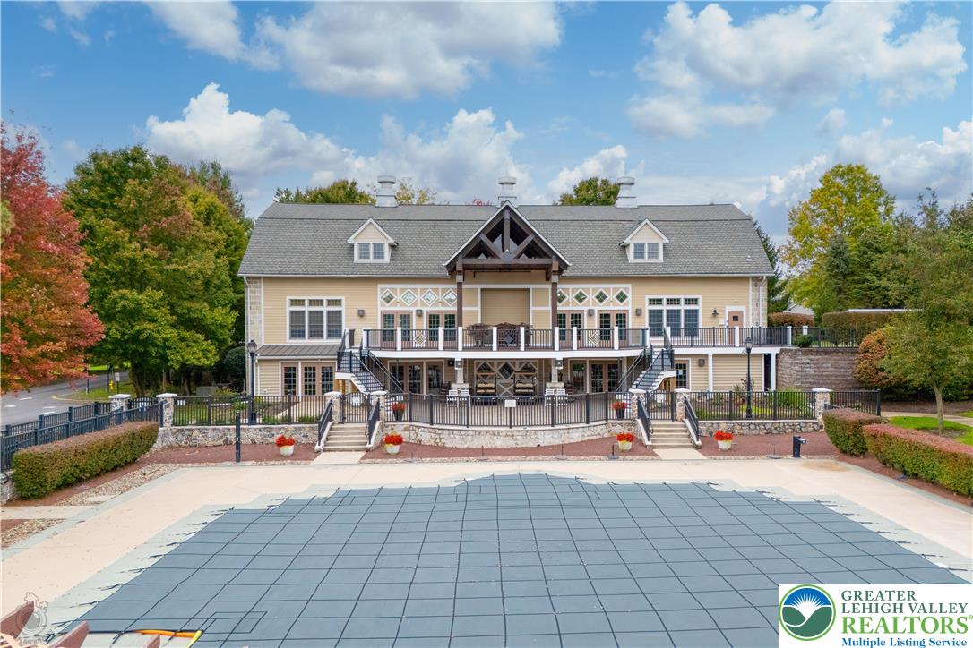 Macungie Boro, Pennsylvania 18062, United States, 2 Bedrooms Bedrooms, ,2 BathroomsBathrooms,Residential,Pending,228553