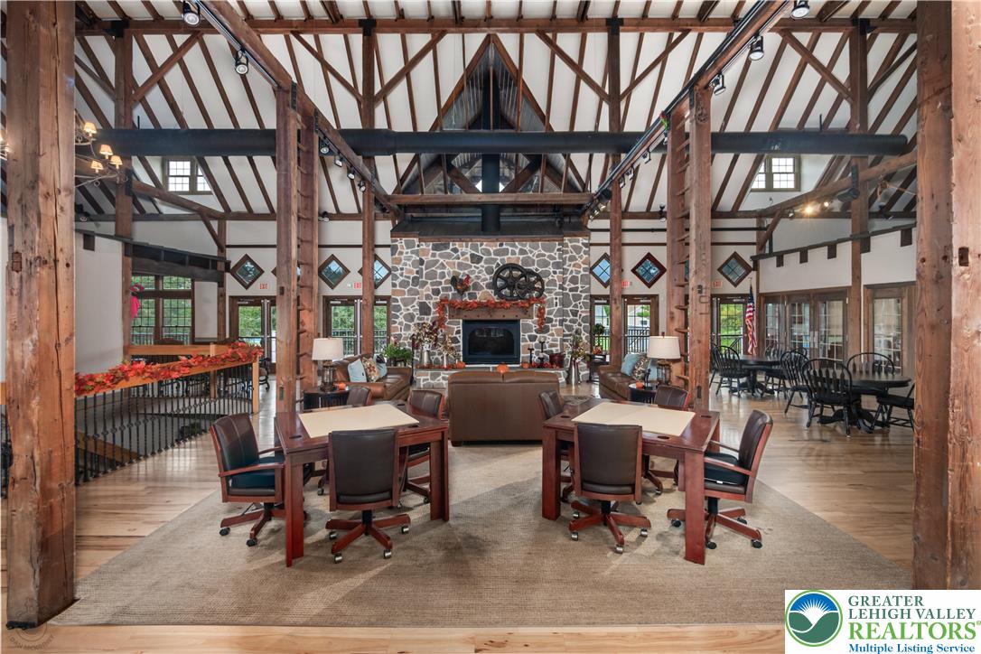 Macungie Boro, Pennsylvania 18062, United States, 2 Bedrooms Bedrooms, ,2 BathroomsBathrooms,Residential,Pending,228553