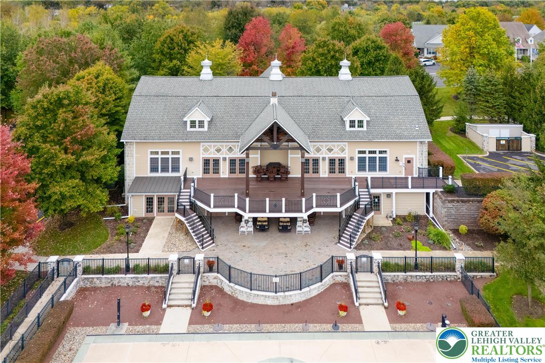 Macungie Boro, Pennsylvania 18062, United States, 2 Bedrooms Bedrooms, ,2 BathroomsBathrooms,Residential,Pending,228553