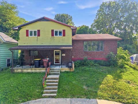 Photo of 2230 N Lehigh Avenue, Whitehall, PA 18052 (MLS # 778910)