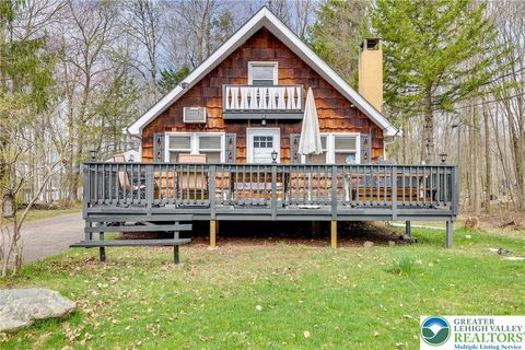 Photo of 2158 Tuscarora Drive, Coolbaugh Twp, PA 18347 (MLS # 766579) Photo of 2158 Tuscarora Drive, Coolbaugh Twp, PA 18347 (MLS # 766579)