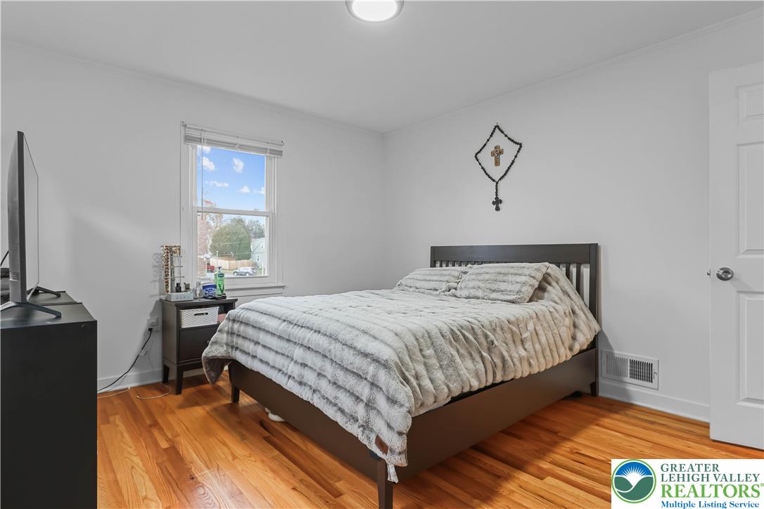 Allentown City, Pennsylvania 18103, United States, 4 Bedrooms Bedrooms, ,2 BathroomsBathrooms,Residential,Pending,254862