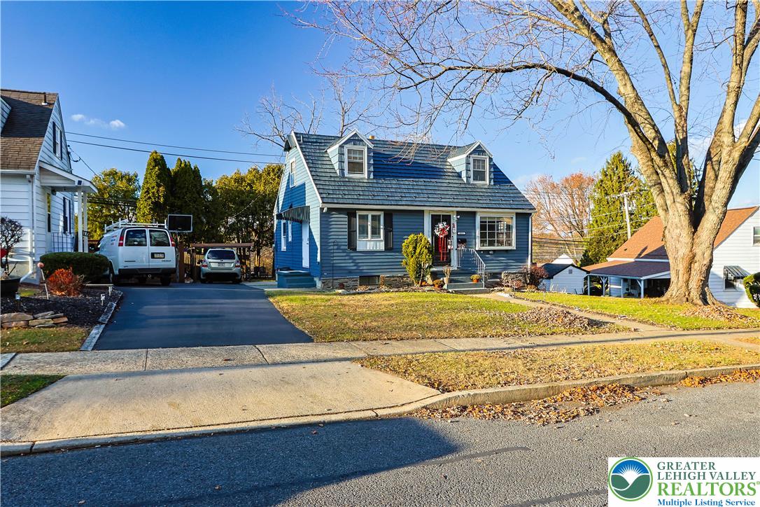 Allentown City, Pennsylvania 18103, United States, 4 Bedrooms Bedrooms, ,2 BathroomsBathrooms,Residential,Pending,254862