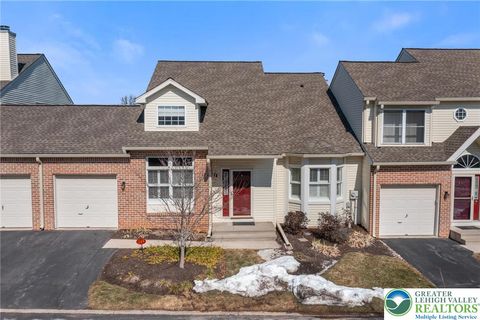 Photo of 249 Ridings Circle, Macungie Boro, PA 18062 (MLS # 772125)