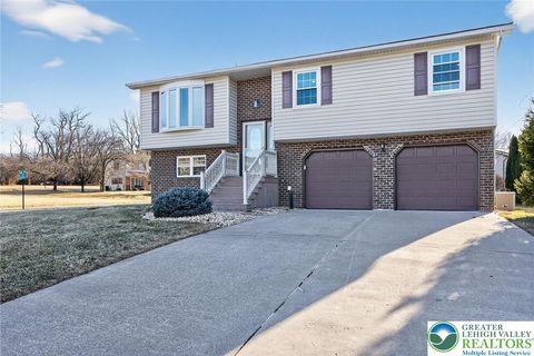 Photo of 386 Johnston Drive, Bethlehem, PA 18015 (MLS # 770775)